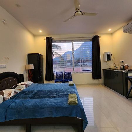 Villa In Skandagiri Bangalore Eksteriør bilde